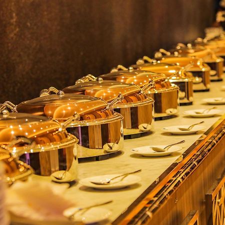 Aurora Banquet And Hotel Chilaw Exterior foto
