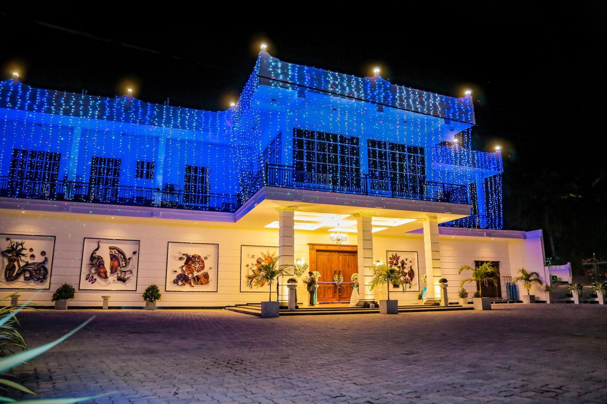 Aurora Banquet And Hotel Chilaw Exterior foto